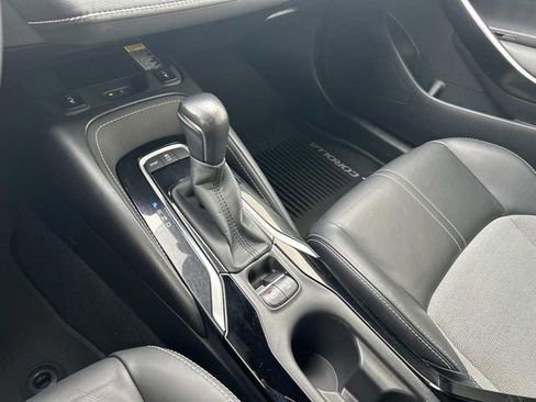 Used 2022 Toyota Corolla XSE w/ XSE Preferred Package FWD image 25
