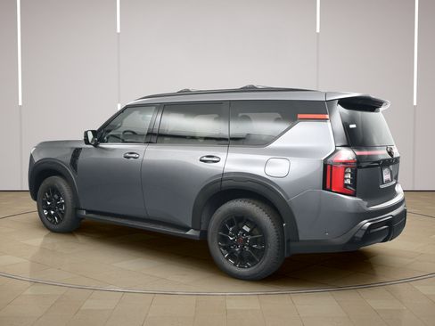Certified 2025 Nissan Armada PRO-4X AWD/4WD image 5