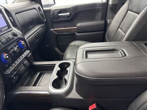 Used 2020 Chevrolet Silverado 1500 LT Trail Boss image 21