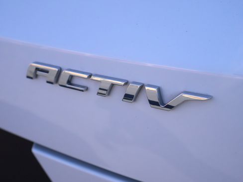 Certified 2023 Chevrolet TrailBlazer ACTIV w/ Convenience Package image 6