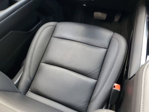 Used 2025 Chevrolet Tahoe LT image 16