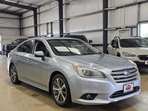 Used 2015 Subaru Legacy 2.5i Limited AWD/4WD image 3