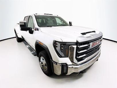 Used 2025 GMC Sierra 3500 SLT w/ SLT Convenience Package