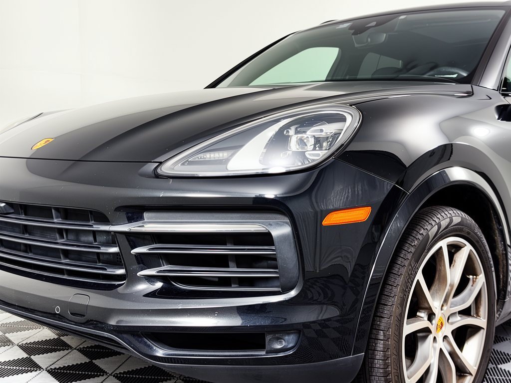 Certified 2023 Porsche Cayenne AWD/4WD image 12