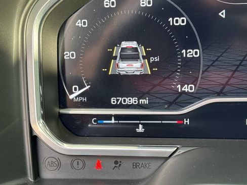 Used 2022 GMC Sierra 1500 AT4 w/ AT4 Premium Package image 29