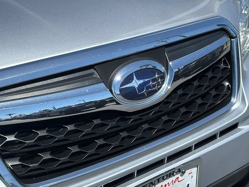 Used 2016 Subaru Forester 2.5i Limited AWD/4WD image 9
