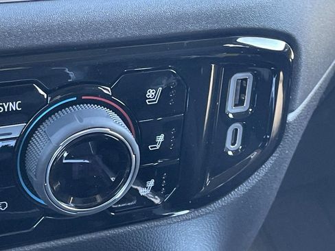 New 2026 Chevrolet Silverado 1500 LTZ w/ LTZ Premium Package image 24