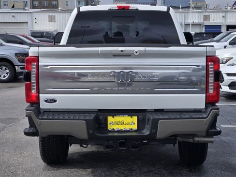 Used 2026 Ford F250 King Ranch w/ FX4 Off-Road Package image 6