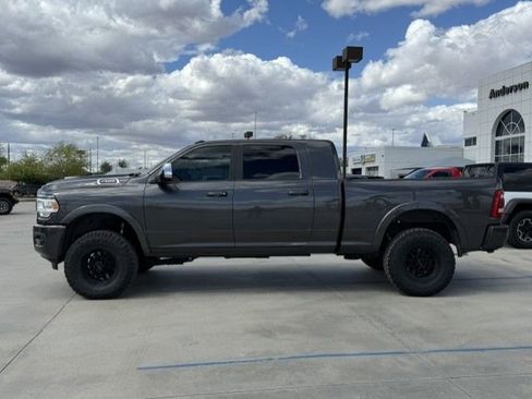 Used 2022 RAM 2500 Laramie image 2