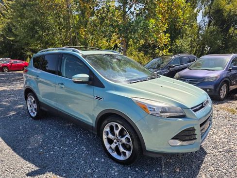 Used 2013 Ford Escape Titanium w/ Class II Trailer Tow Pkg image 3