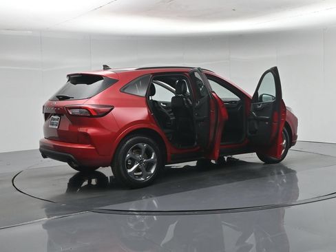 Used 2023 Ford Escape ST-Line w/ Tech Pack #1 FWD image 6