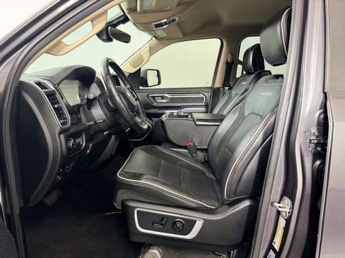 Used 2020 RAM 1500 Laramie w/ Off Road Group AWD/4WD image 20