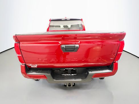 Used 2025 Toyota Tacoma SR5 image 6