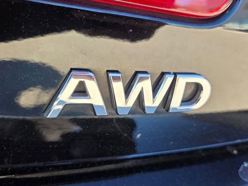 Used 2015 INFINITI Q40 AWD w/ Navigation Package image 16