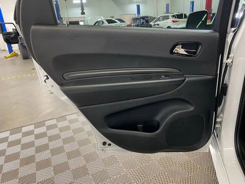 Used 2022 Dodge Durango GT RWD image 17