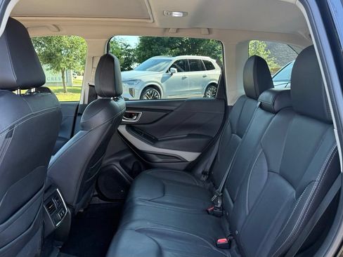 Used 2023 Subaru Forester Limited AWD/4WD image 14