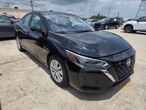 Used 2025 Nissan Sentra S FWD image 5