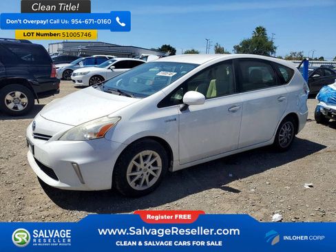 Used 2012 Toyota Prius V Three image 1