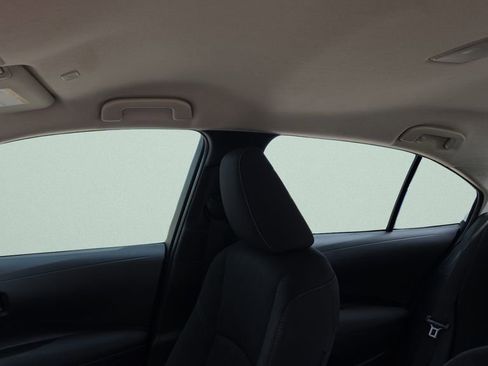 Used 2024 Toyota Corolla LE image 20