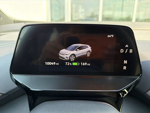 Certified 2025 Volkswagen ID.4 Pro AWD/4WD image 18