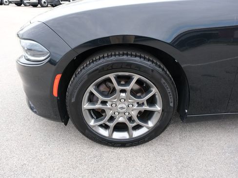 Used 2017 Dodge Charger SXT w/ AWD Plus Group image 13