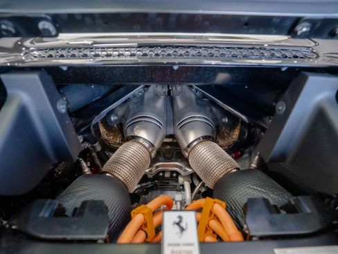 Used 2025 Ferrari 296 GTS RWD image 31
