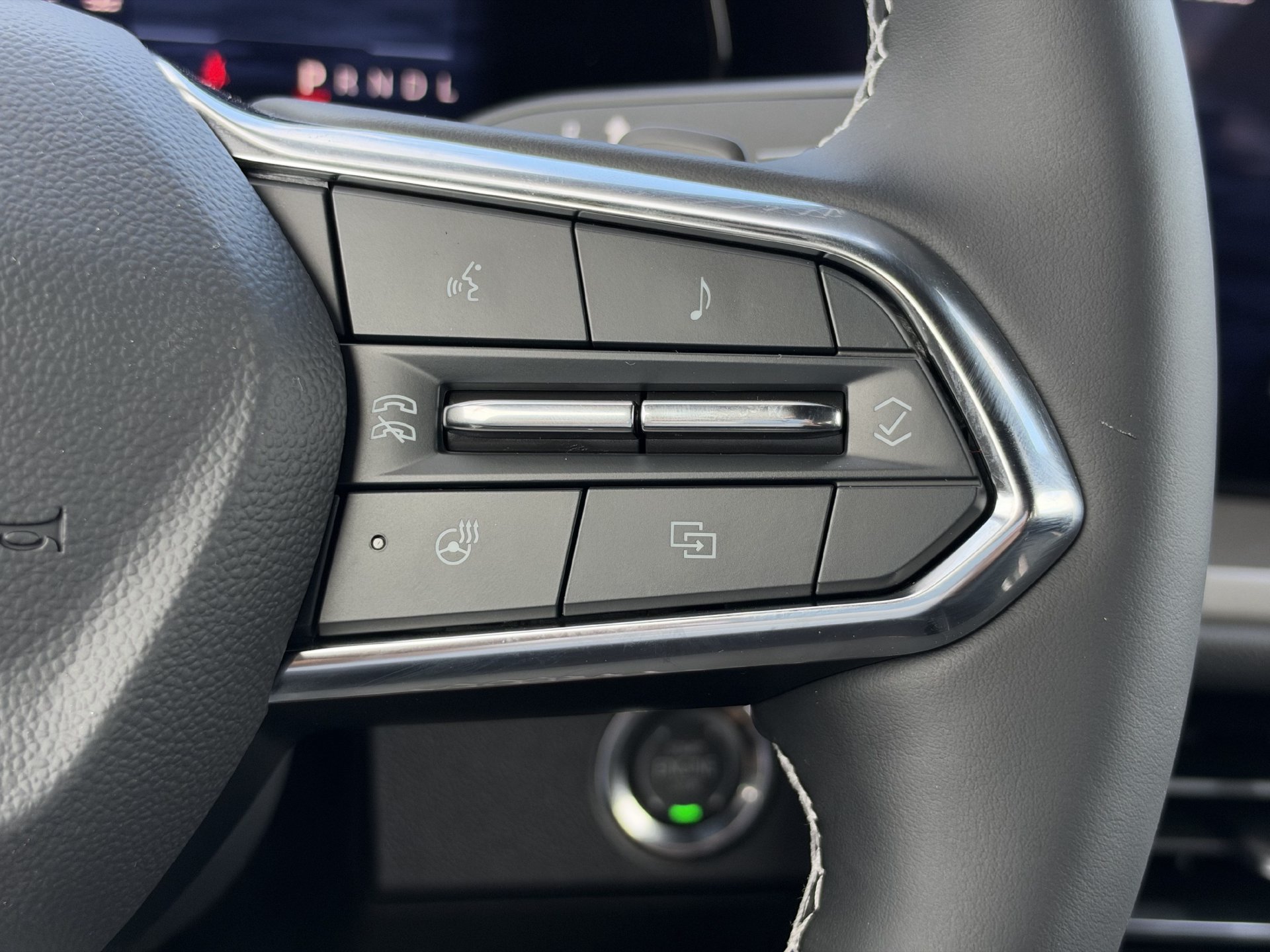 New 2027 Chevrolet Traverse LT w/ Driver Confidence Package FWD image 23