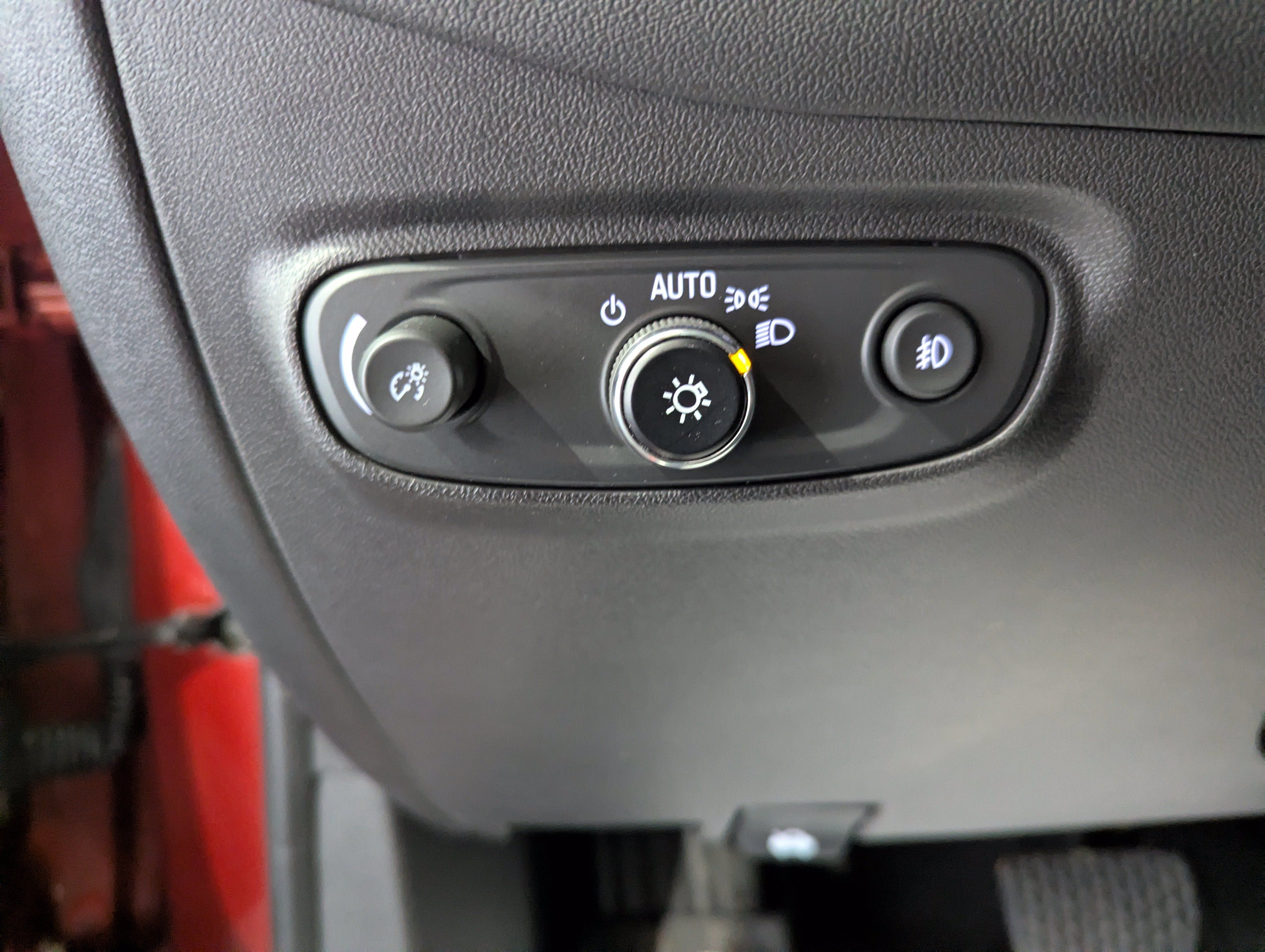 Used 2023 Chevrolet Equinox Premier AWD/4WD image 18
