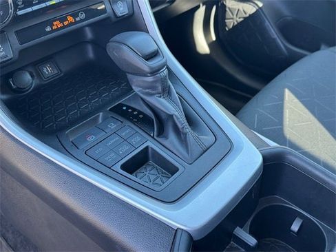 Certified 2024 Toyota RAV4 XLE image 20