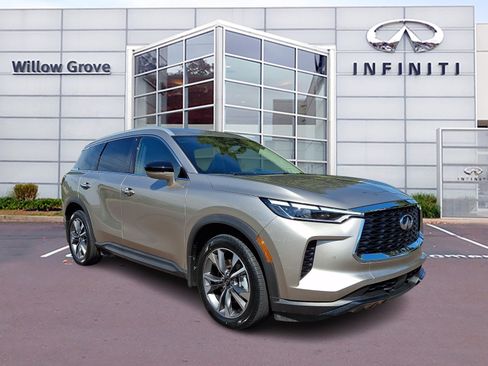 Certified 2025 INFINITI QX60 Luxe AWD/4WD image 1