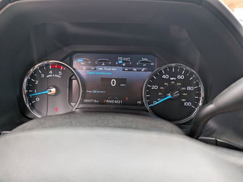 Used 2019 Ford F450 Platinum w/ Platinum Ultimate Package AWD/4WD image 18