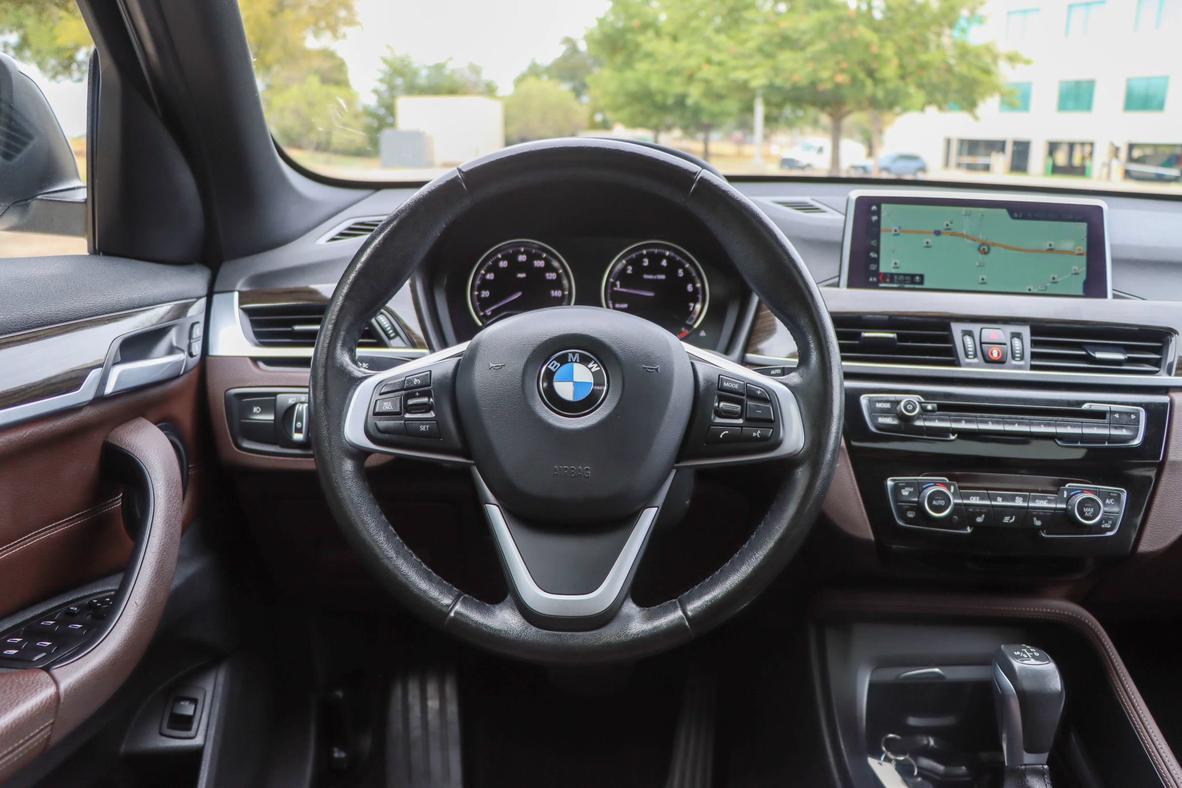 Used 2018 BMW X1 xDrive28i AWD/4WD image 28