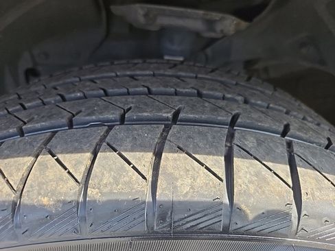 Used 2024 Mitsubishi Outlander SE image 10