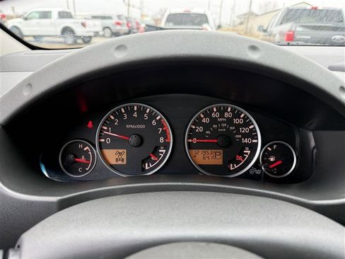 Used 2008 Nissan Frontier NISMO image 8