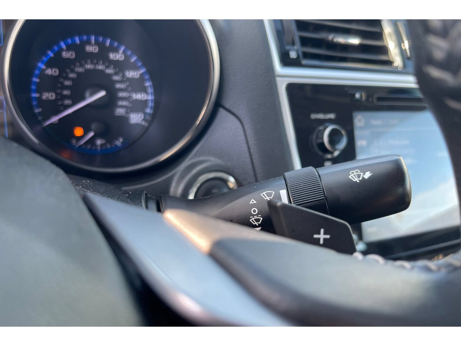 Used 2018 Subaru Legacy 3.6R Limited AWD/4WD image 35