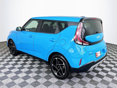 Used 2024 Kia Soul EX FWD image 6
