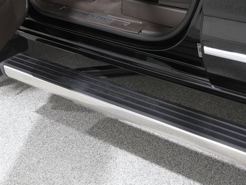 Used 2018 GMC Sierra 1500 Denali w/ Denali Ultimate Package image 4