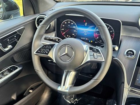 Certified 2026 Mercedes-Benz GLC 300 4MATIC image 31