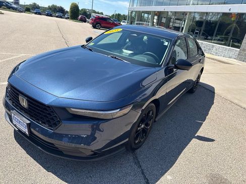 Used 2025 Honda Accord SE image 5