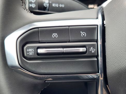 New 2026 GMC Canyon Elevation w/ Convenience Package image 18