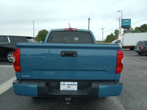 Used 2020 Toyota Tundra SR5 w/ SR5 Leather Package image 8