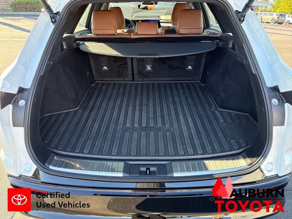 Certified 2025 Toyota Crown Signia w/ Advanced Technology Package AWD/4WD image 20