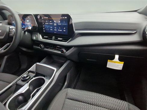 New 2026 Chevrolet Equinox LT w/ LPO, Floor Liner Package image 28