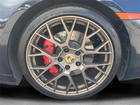 Used 2020 Porsche 911 Carrera S image 25