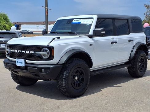 Used 2022 Ford Bronco Wildtrak AWD/4WD image 4