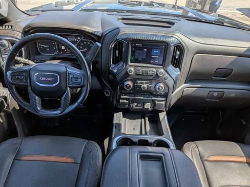 Used 2022 GMC Sierra 2500 AT4 w/ AT4 Premium Plus Package AWD/4WD image 14