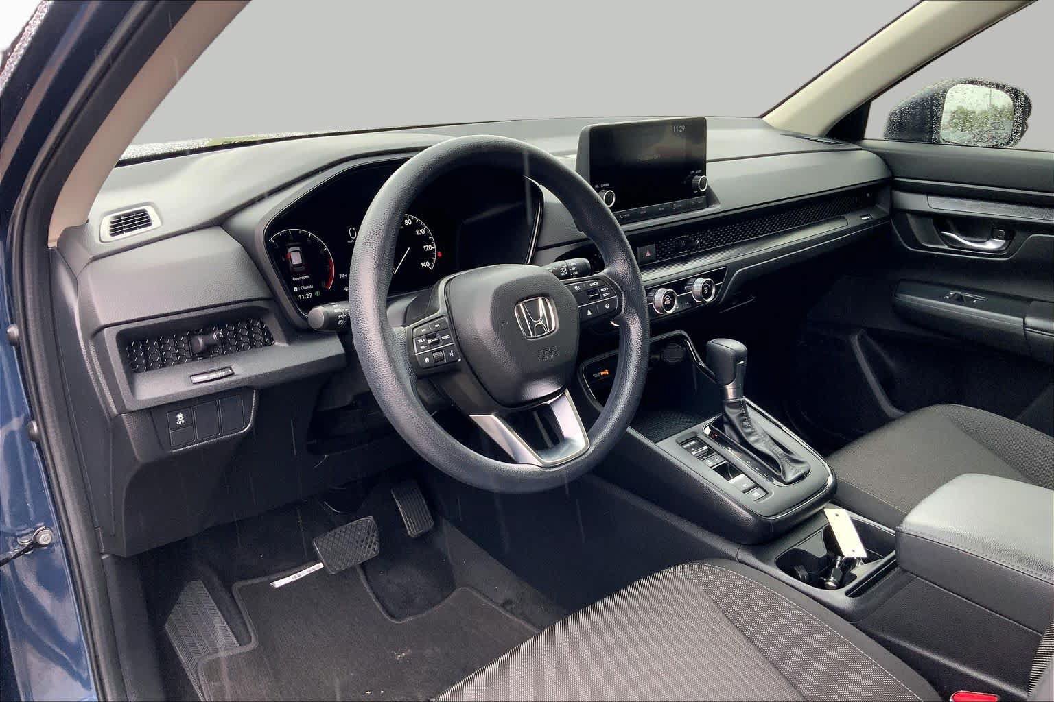 Used 2023 Honda CR-V LX image 17