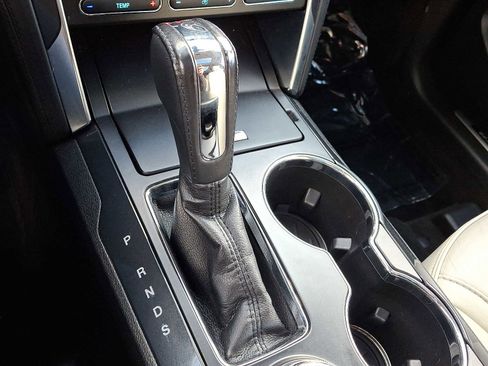 Certified 2018 Ford Explorer Platinum image 15