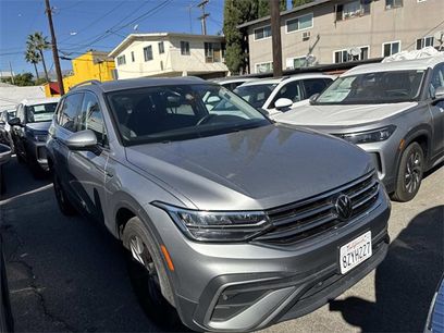 Certified 2022 Volkswagen Tiguan SE