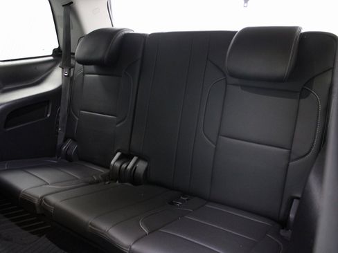 Used 2019 GMC Yukon Denali image 25